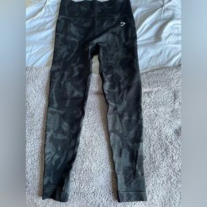 Gymshark adapt Camo black leggings